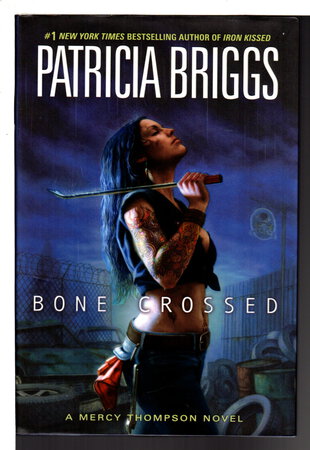 BONE CROSSED. by Briggs, Patricia.