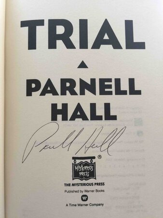 TRIAL. by Hall, Parnell.