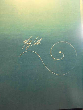 PEARL. by Idle, Molly.