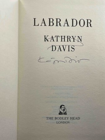LABRADOR. by Davis, Kathryn.