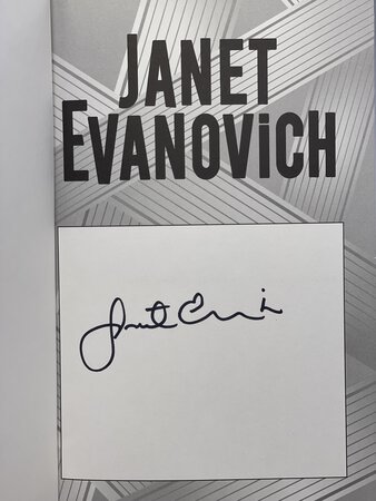 HARDCORE TWENTY-FOUR. by Evanovich, Janet