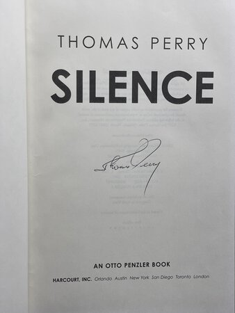 SILENCE. by Perry, Thomas.