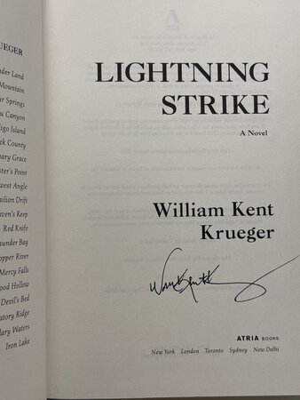 LIGHTNING STRIKE. by Krueger, William Kent.
